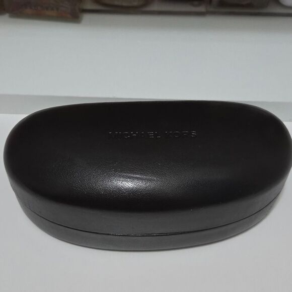 Michael Kors Sunglass Case - Picture 2 of 5